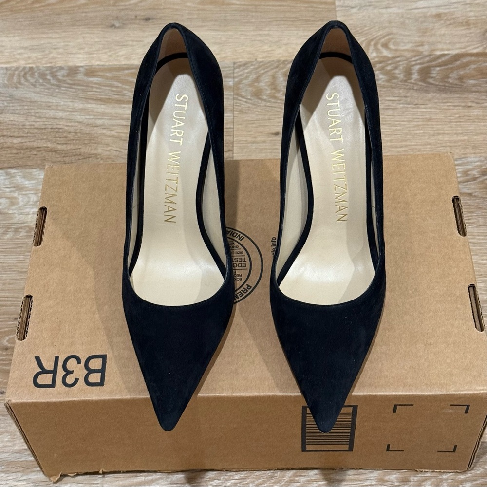 New! Stuart Weitzman XCurve 100 Pumps Black Size: 8.5M, MSRP $475 - Picture 6 of 11